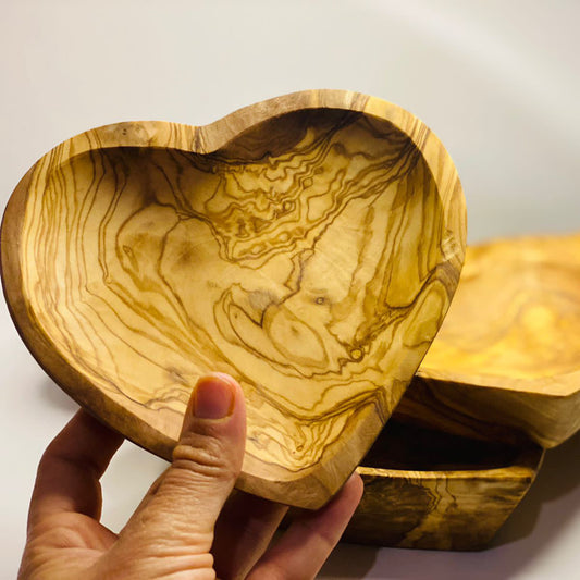 VOW | Olive Wood Heart Rolling Tray/Smoker's Gift